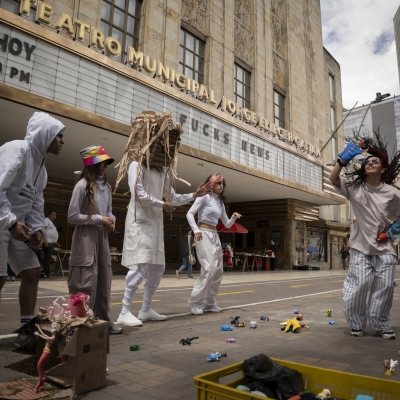 Laboratorio Cuerpo y Ciudad: Experimentación entre el Street dance y la Danza contemporánea