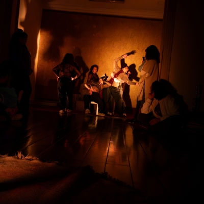 Final Artefactum, Coreografía y Dramaturgia para la Danza: La sinfonía de la casa cayendo en Casa Fernández