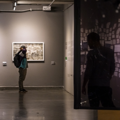 Taller Escritura especulativa sobre el futuro de los desechos tecnológicos con Erik Leyton -Expo Paisajes de lo invisible