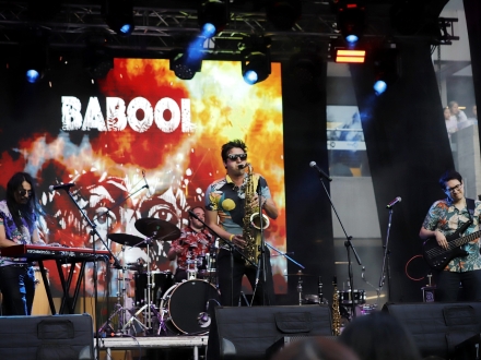 Babool en escena