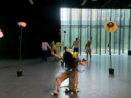 Colectivo de Danza Emergente Béton Brut* 