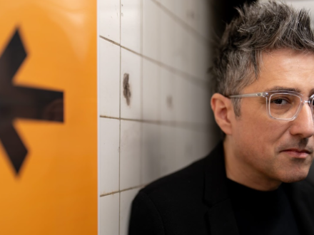 retrato de patricio pron