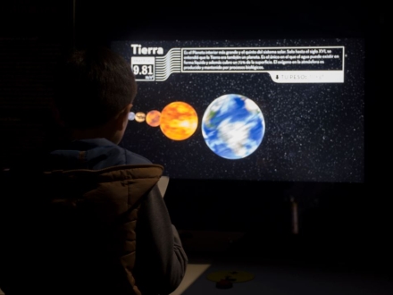 Planetas y estrellas