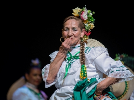 Mujer bailando