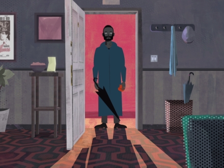 hombre entrando a una sala