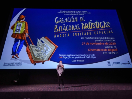 Gerente de Arte Dramático en el escenario 