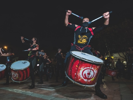 Batucada Plaza de la Hoja, foto de Mathew Valbuena