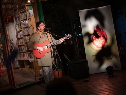 Lucio Feuillet en Pequeños conciertos en librerías 2020