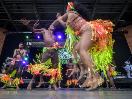 Evento de danza en la Media Torta