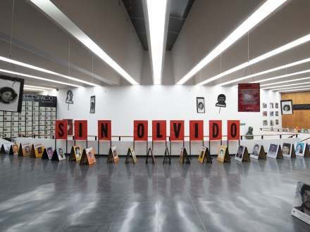 Exposición de memoria en el Planetario de Bogotá. 