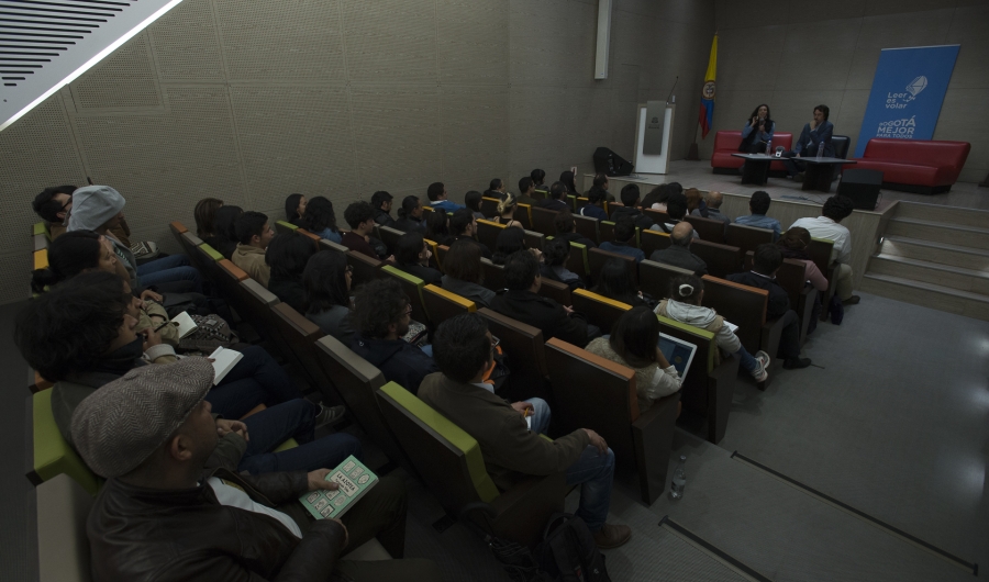 Escritura y derechos humanos: Carolyn Forche -EEUU