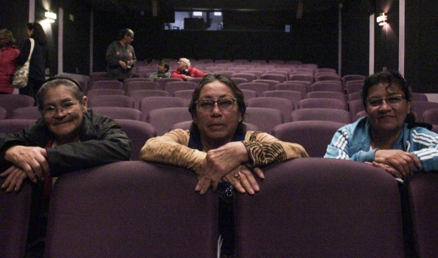 Personas mayores en la Cinemateca Distrital