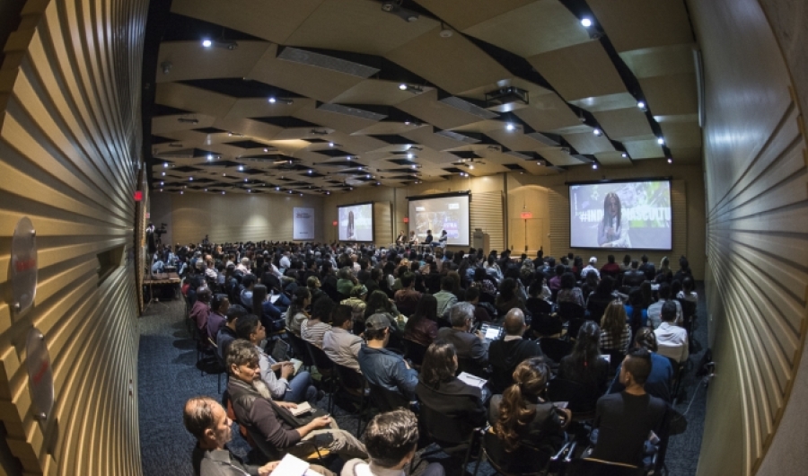 Conversatorio Mujeres en la Industria Musical
