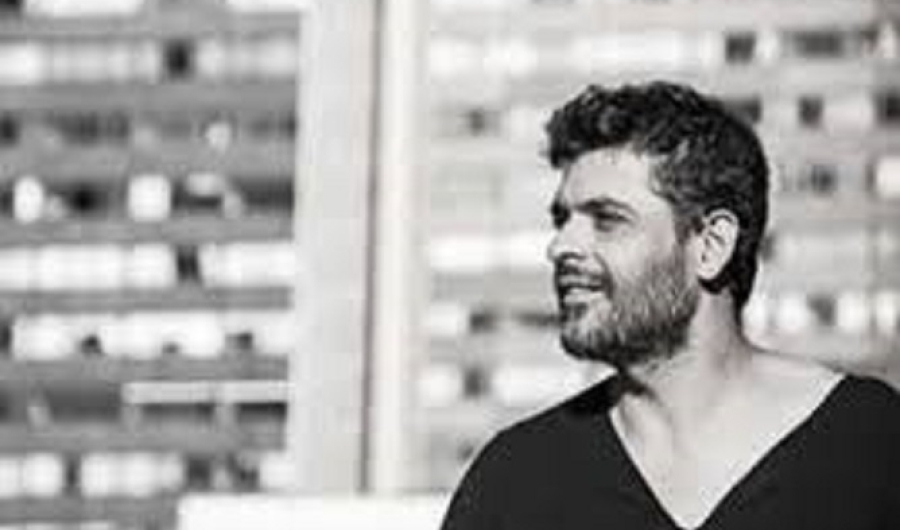 Charla y lectura de poemas con Héctor Cañón