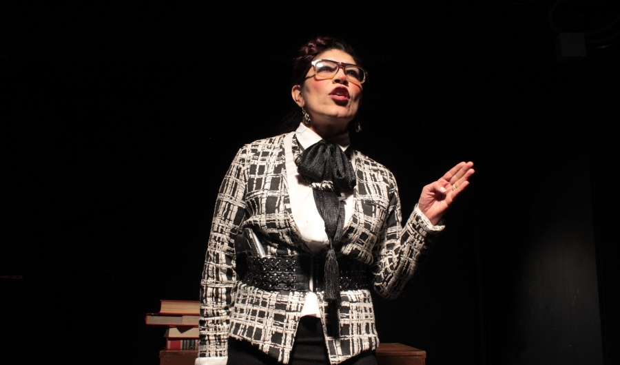 La profesora Rosalba Scholasticus del grupo Teatro Ditirambo.