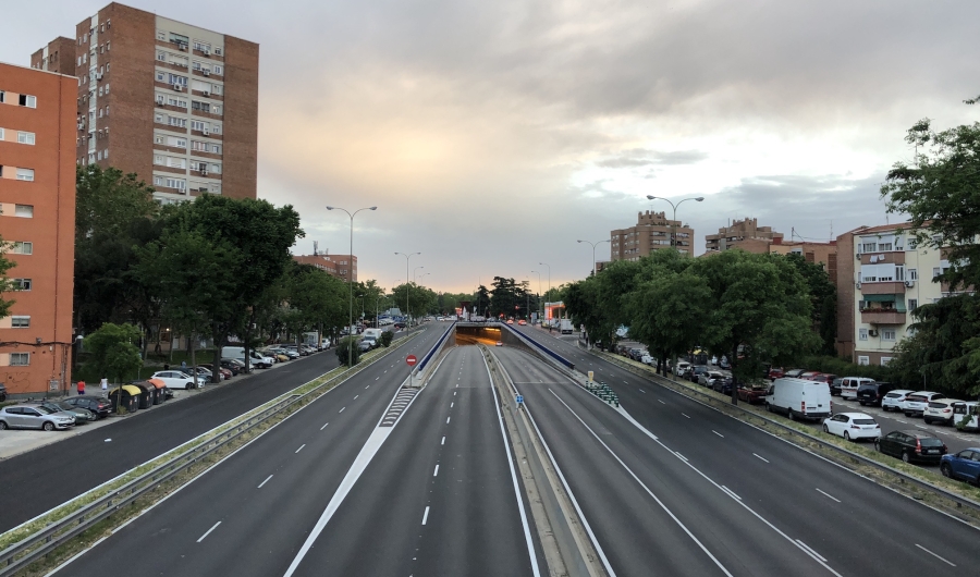 Avenida asfaltada