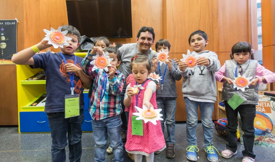 Curso Infantil: La vida en el Cosmos  - Sábados