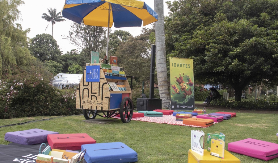 Pícnic Literario en el Jardín Botánico de Bogotá. Foto: Mauricio Franco / Fundalectura.