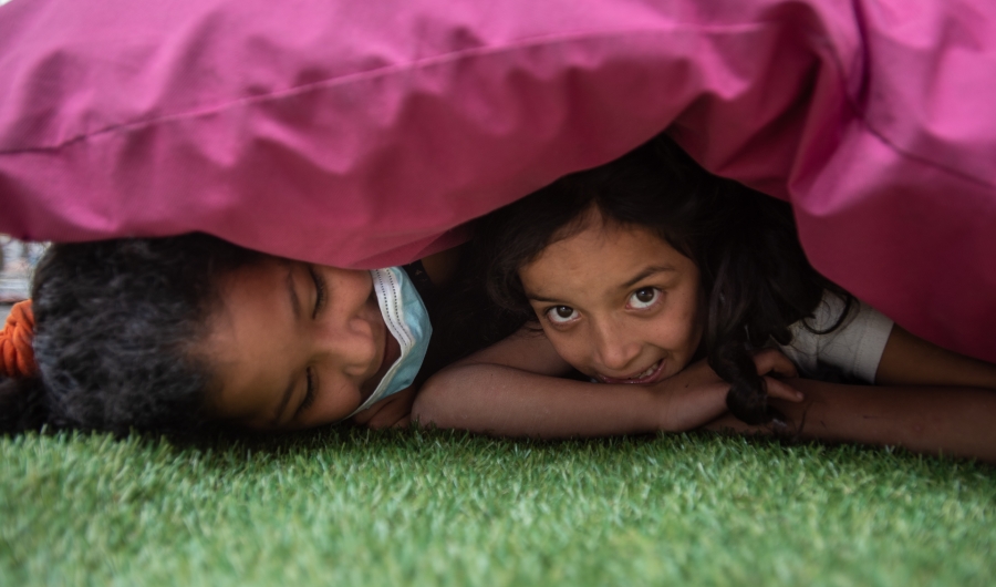 Niñas jugando