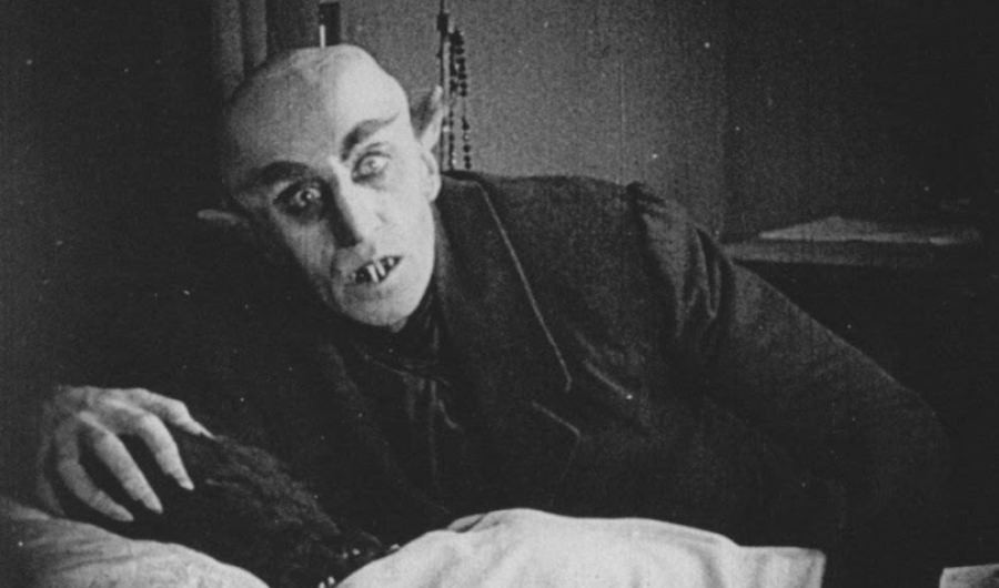 Foto en blanco y negro de un vampiro
