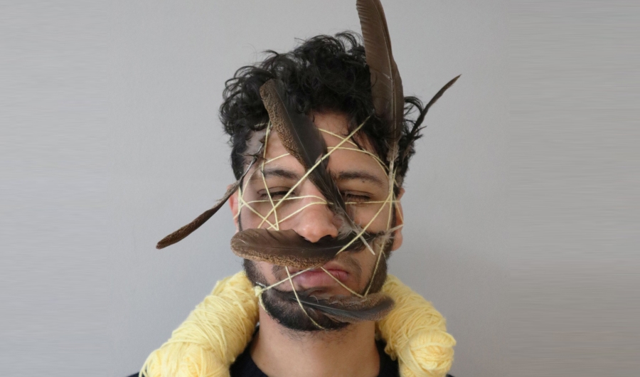 Artista y tallerista Lázaro Benítez