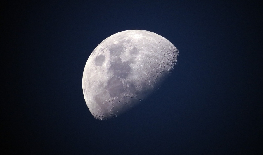 Imagen de la Luna.