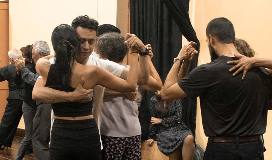 bailando tango