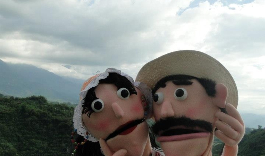 personajes de la obra