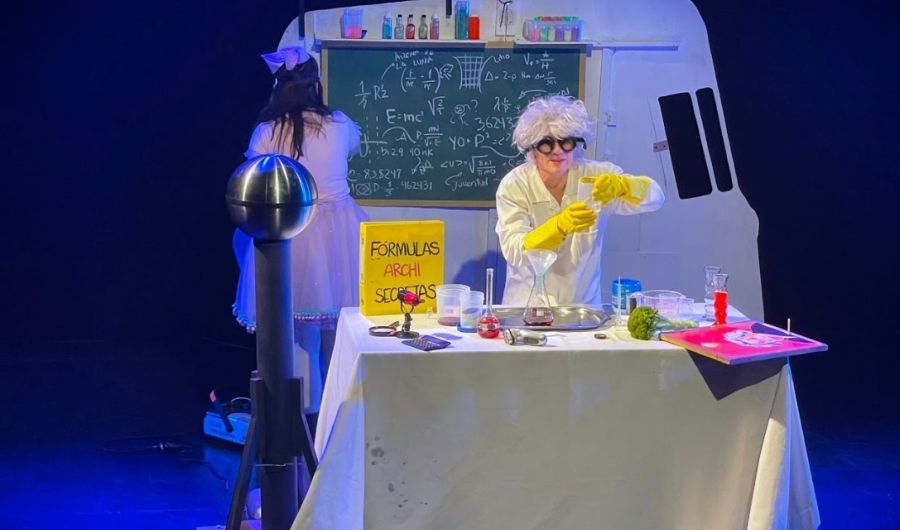 Actores de Cornhelio en escena
