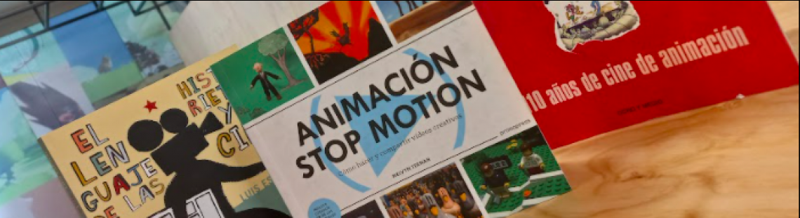 Libros sobre animación sobre una mesa