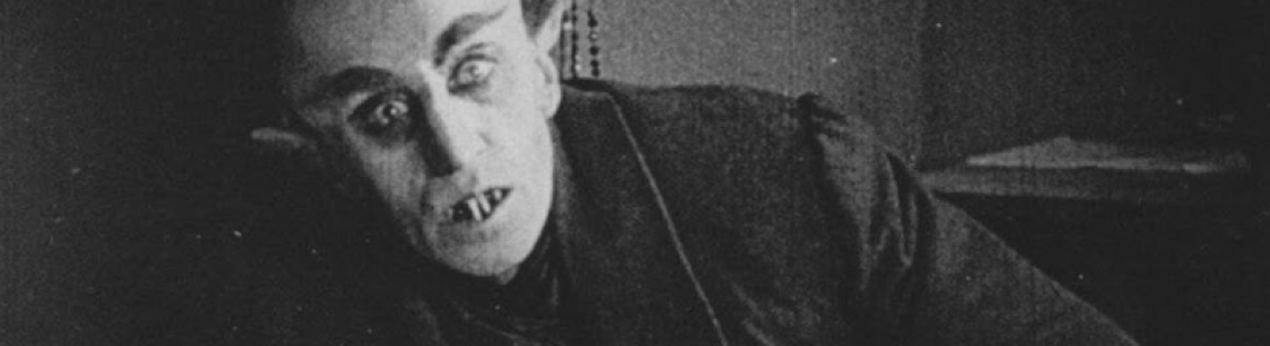 Foto en blanco y negro de un vampiro 