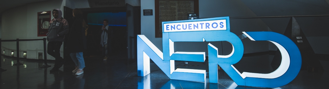 Gigantografía de los Encuentros NERD en el Planetario de Bogotá