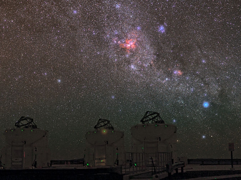 Cielo nocturno en ESO Observatorio de Paranal - Wikimedia Commons