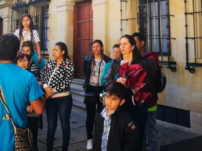 Conozca la Bogotá literaria mientras recorre el centro histórico de la ciudad.