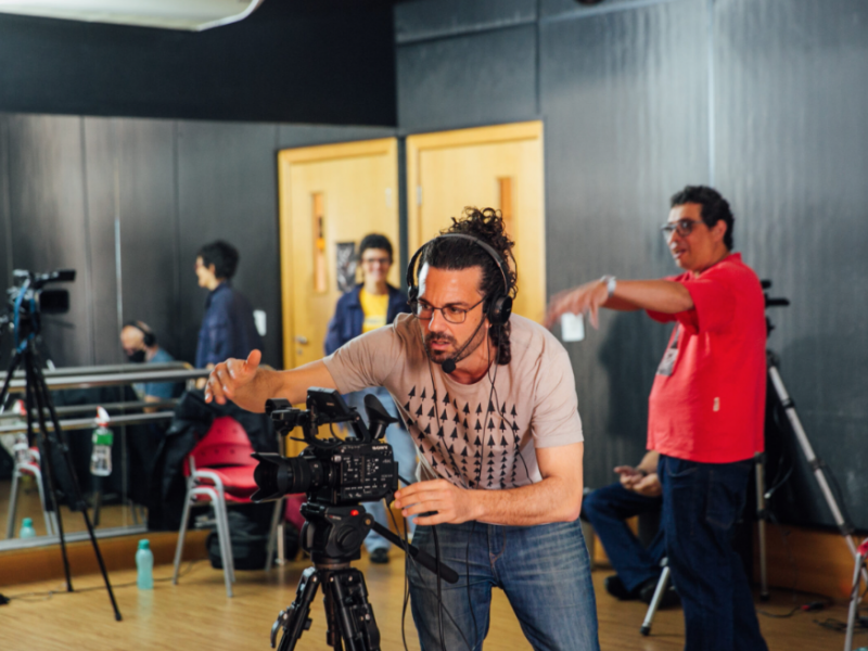 Imágenes de taller de creación coreo-cinema