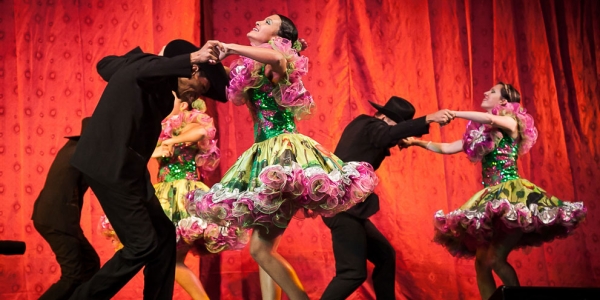 pareja bailando joropo