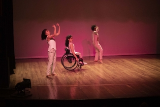 Viernes Escénicos en el Teatro El Parque con ConCuerpos y Mistérica Escénica