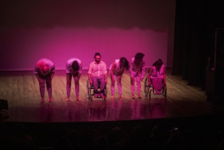 Viernes Escénicos en el Teatro El Parque con ConCuerpos y Mistérica Escénica