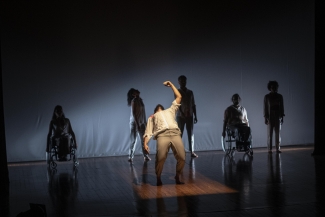 Viernes Escénicos en el Teatro El Parque con ConCuerpos y Mistérica Escénica