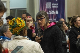 Artistas en la premiere de la película Cuando las aguas se juntan