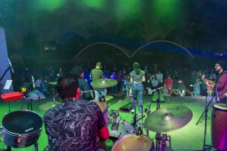 Son de la banda en Cinemateca al parque Puente Aranda.