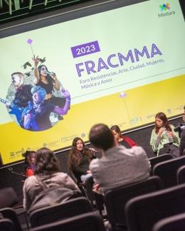 Fracmma. Foro 3: Periodismo con equidad de género