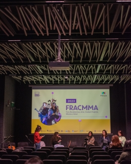 Fracmma. Foro 3: Periodismo con equidad de género