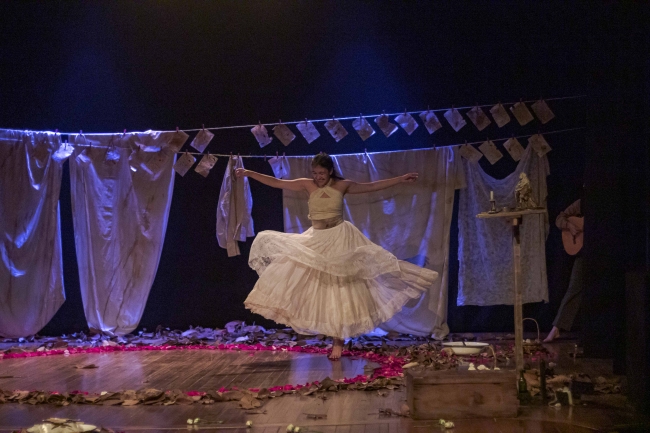 Teatro El Parque - Franja Viernes Escénicos - Obra El Ocaso De Las Mariposas