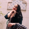 Foto Marta Gómez con su guitarra